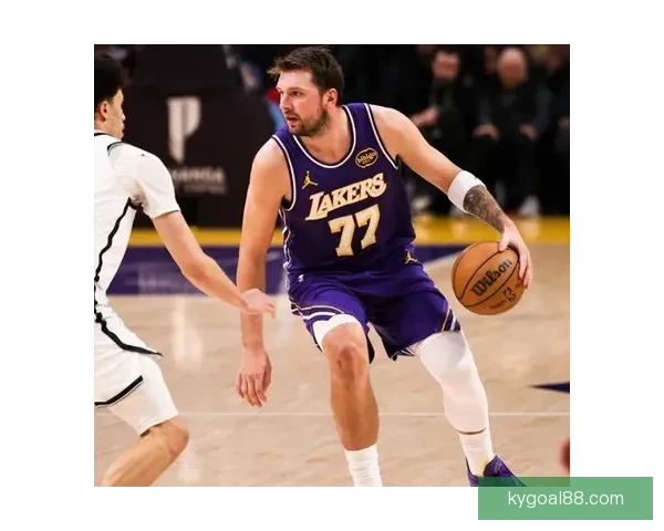 东契奇因16次技术犯规被NBA处罚无薪禁赛损失超二十六万美元